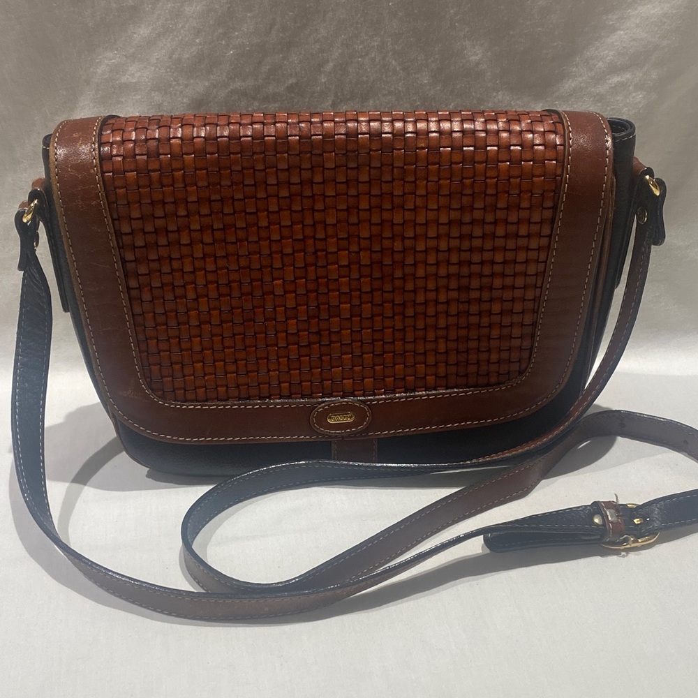 Elegant Bally Brown Leather Crossbody Bag
